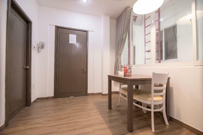 Reddoorz Plus Near Tan Dinh Market Ho Chi Minh-Byen Eksteriør billede